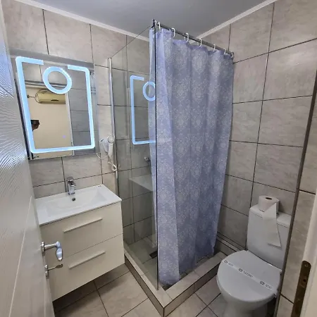 Guest house Klara Central *