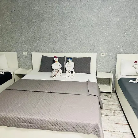 Guest house Klara Central *