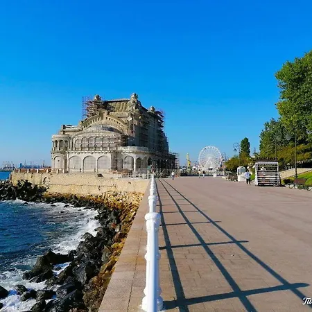 Klara Central Constanta